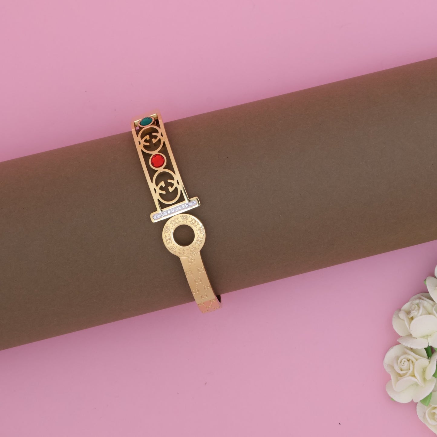 Chic Circle Statement Bracelet